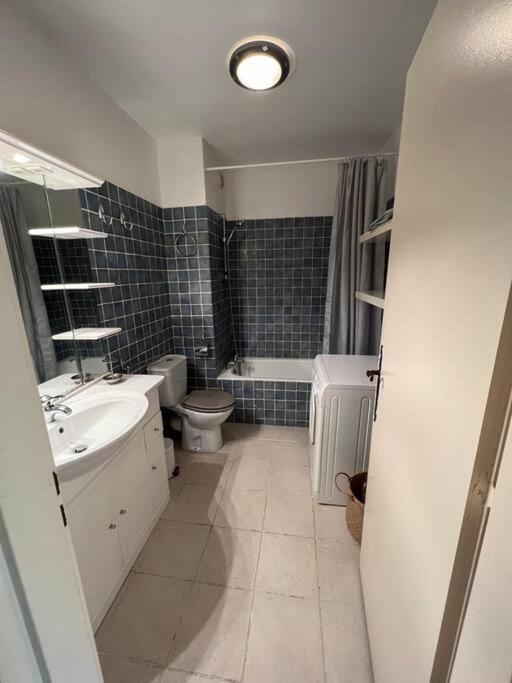 Appartement Avec Jardin Au Coeur De Saint-Tropez. Екстер'єр фото
