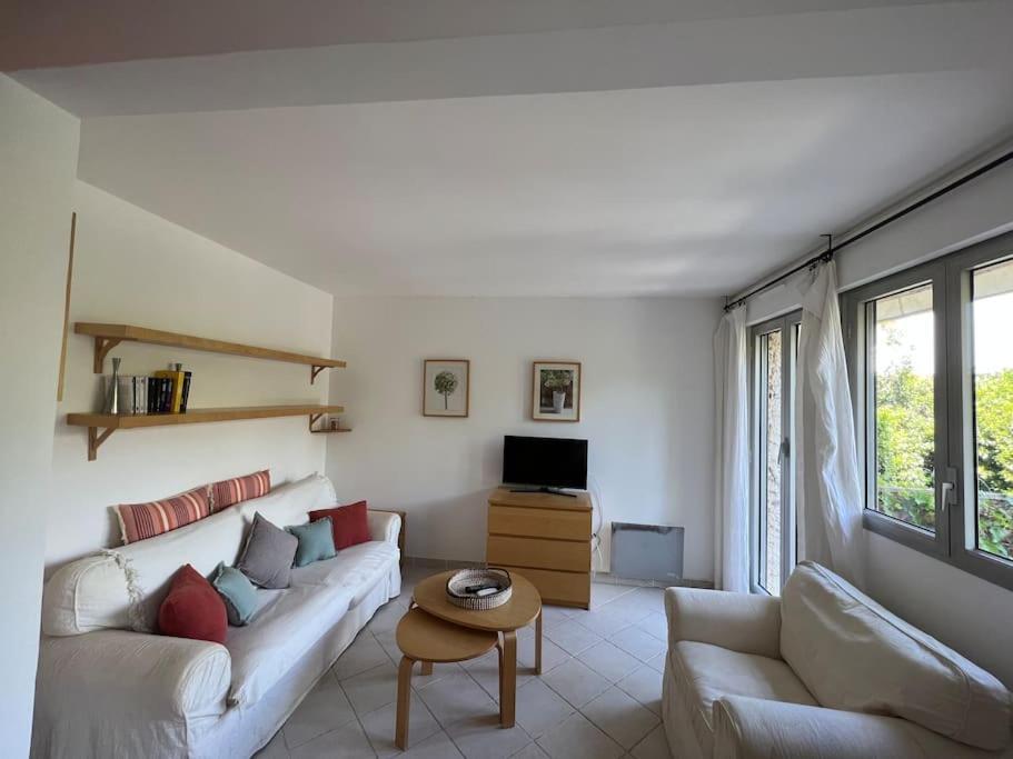 Appartement Avec Jardin Au Coeur De Saint-Tropez. Екстер'єр фото